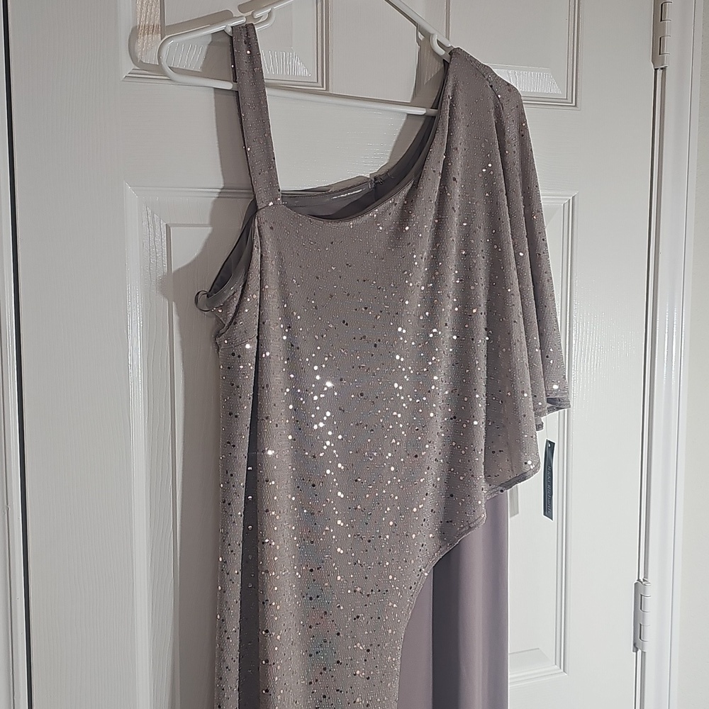 NWT R&M Mocha One-Shoulder Sequins Jumpsuit Size 18 Wedding    Bridal Dressy - Picture 11 of 14